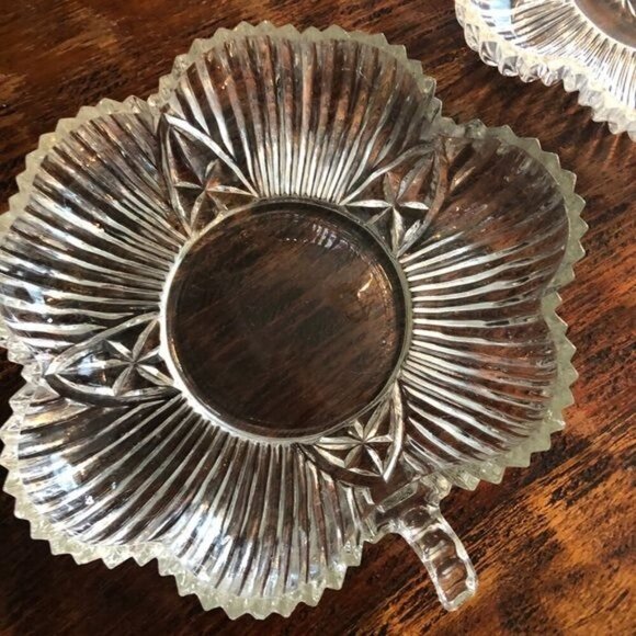 2 Vintage Federal Glass Clear 4 Leaf Clover Ashtrays/Candy Dish - Picture 4 of 6